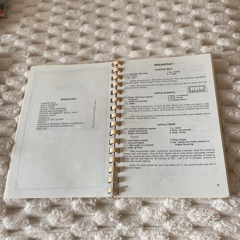 ' Vintage 1996 The Benton Sisters Kitchen Vol. II Cookbook!